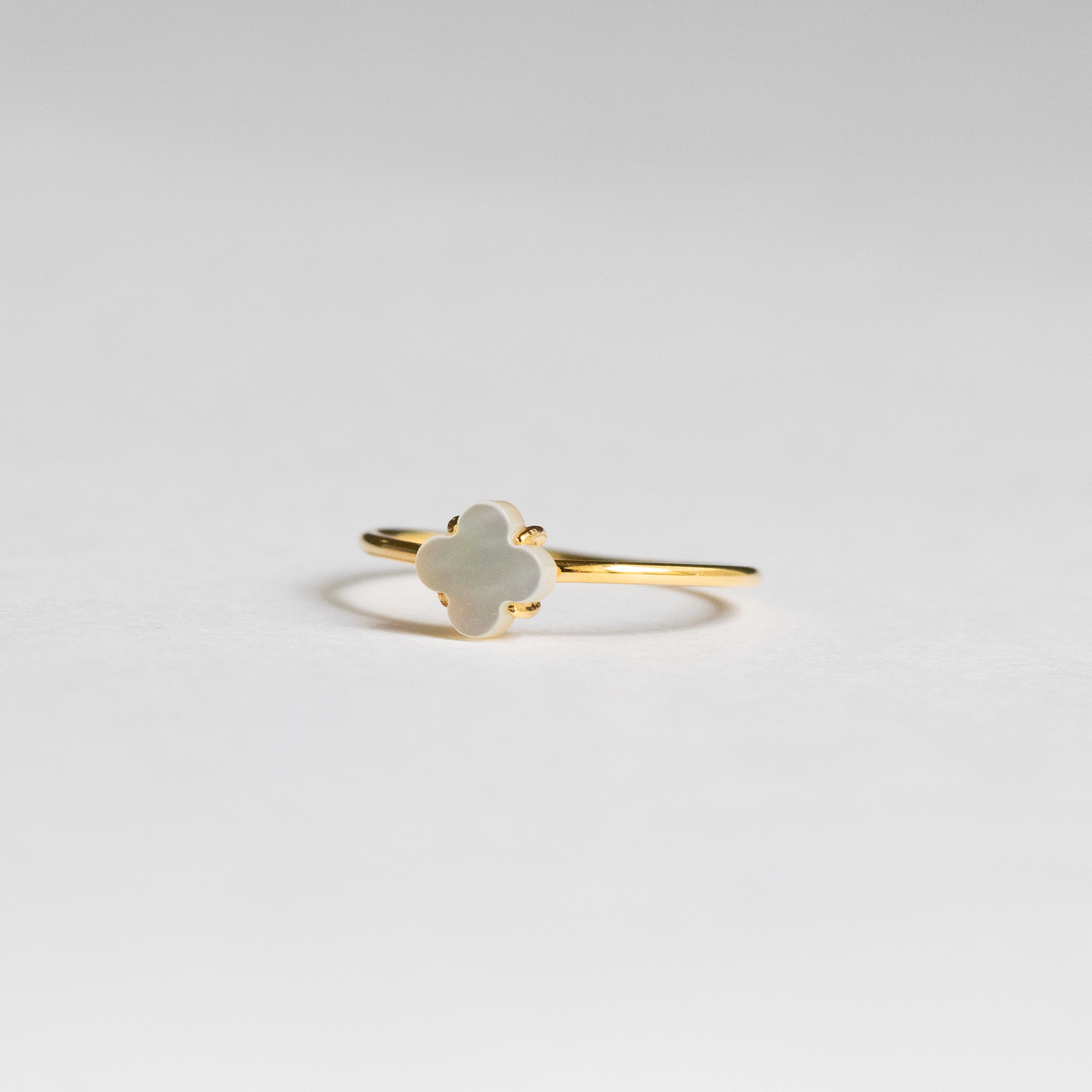 K14シェル？フラワーリング 天然】ホワイトシェル フラワーリング（Silver925 18kgp