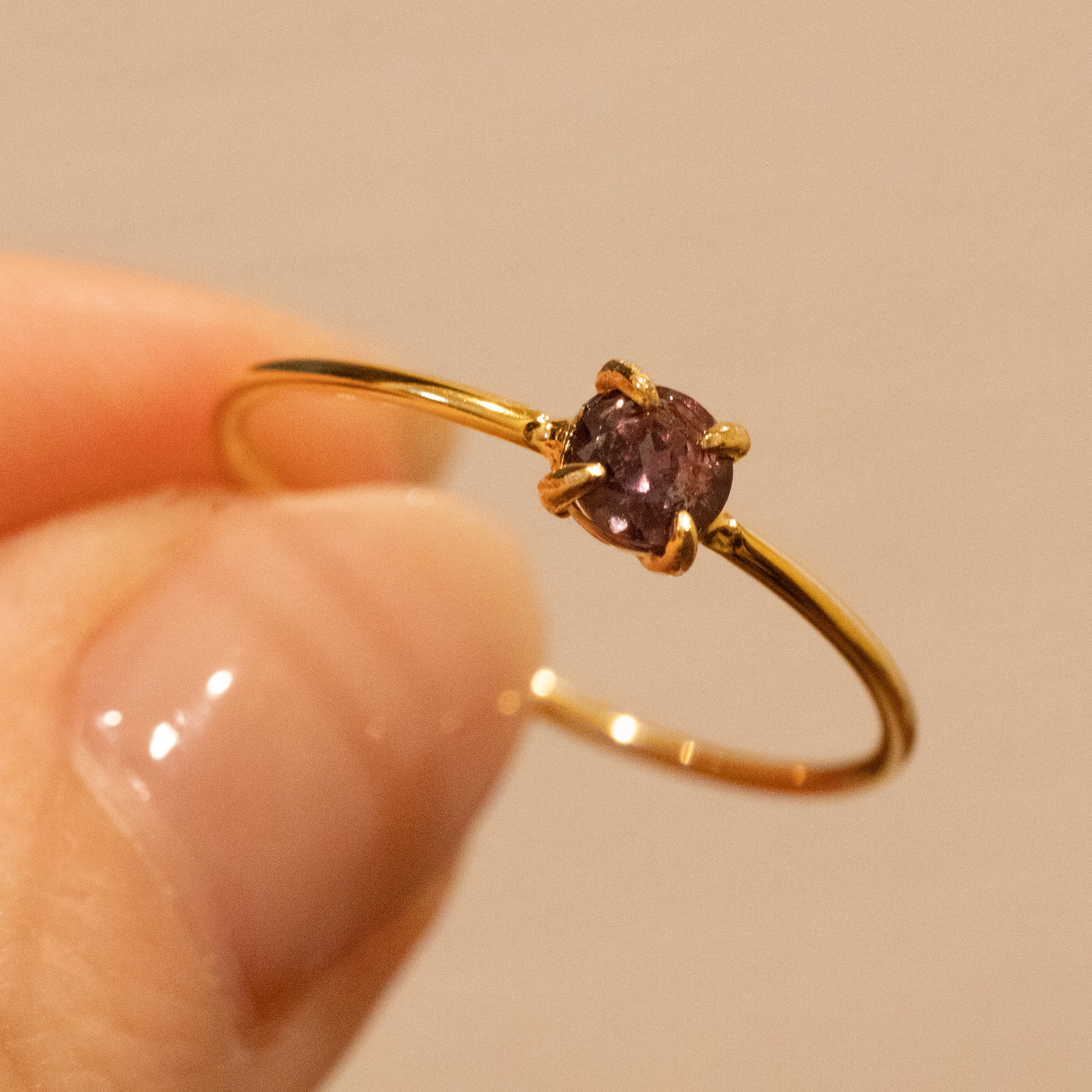 カラーチェンジガーネットのリング カラーチェンジガーネット リング 0.17ct D0.03ct k18