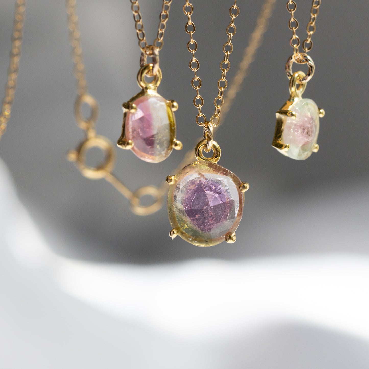 【3点限定】1点もの天然バイカラートルマリンネックレス（14kgf)