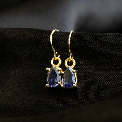 【ピアス／イヤリング】宝石質AAAアイオライト ペアシェイプピアス