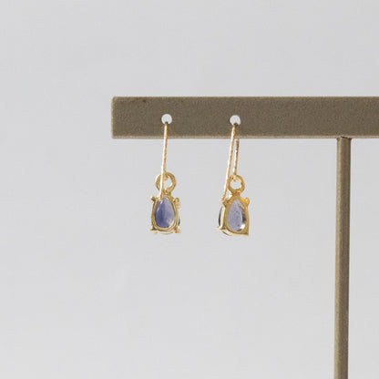 【ピアス／イヤリング】宝石質AAAアイオライト ペアシェイプピアス