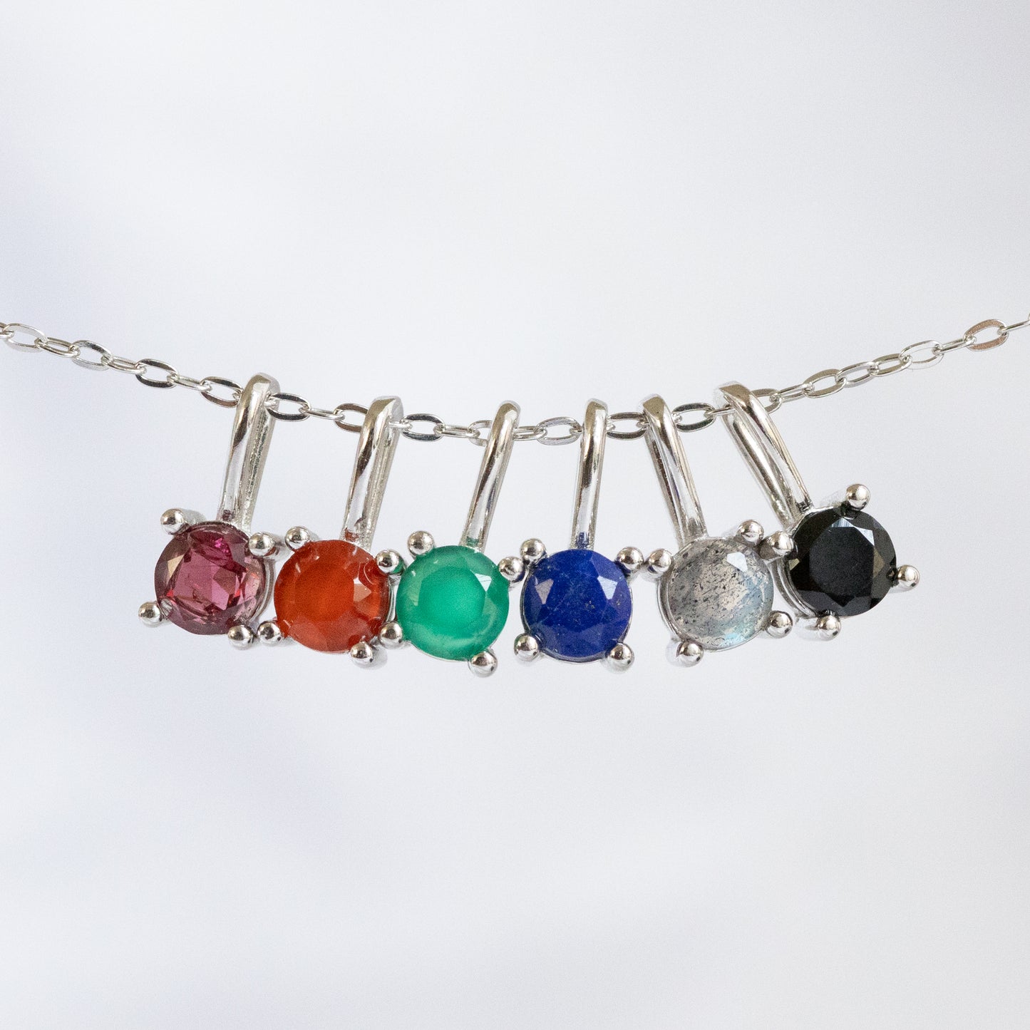 【6colors】ホワイトシェルフラワー×天然石チャーム 2wayネックレス（Silver925 18Kgp／ロジウム）