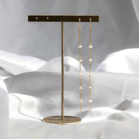 【ピアス／イヤリング】淡水パール ステーションピアス