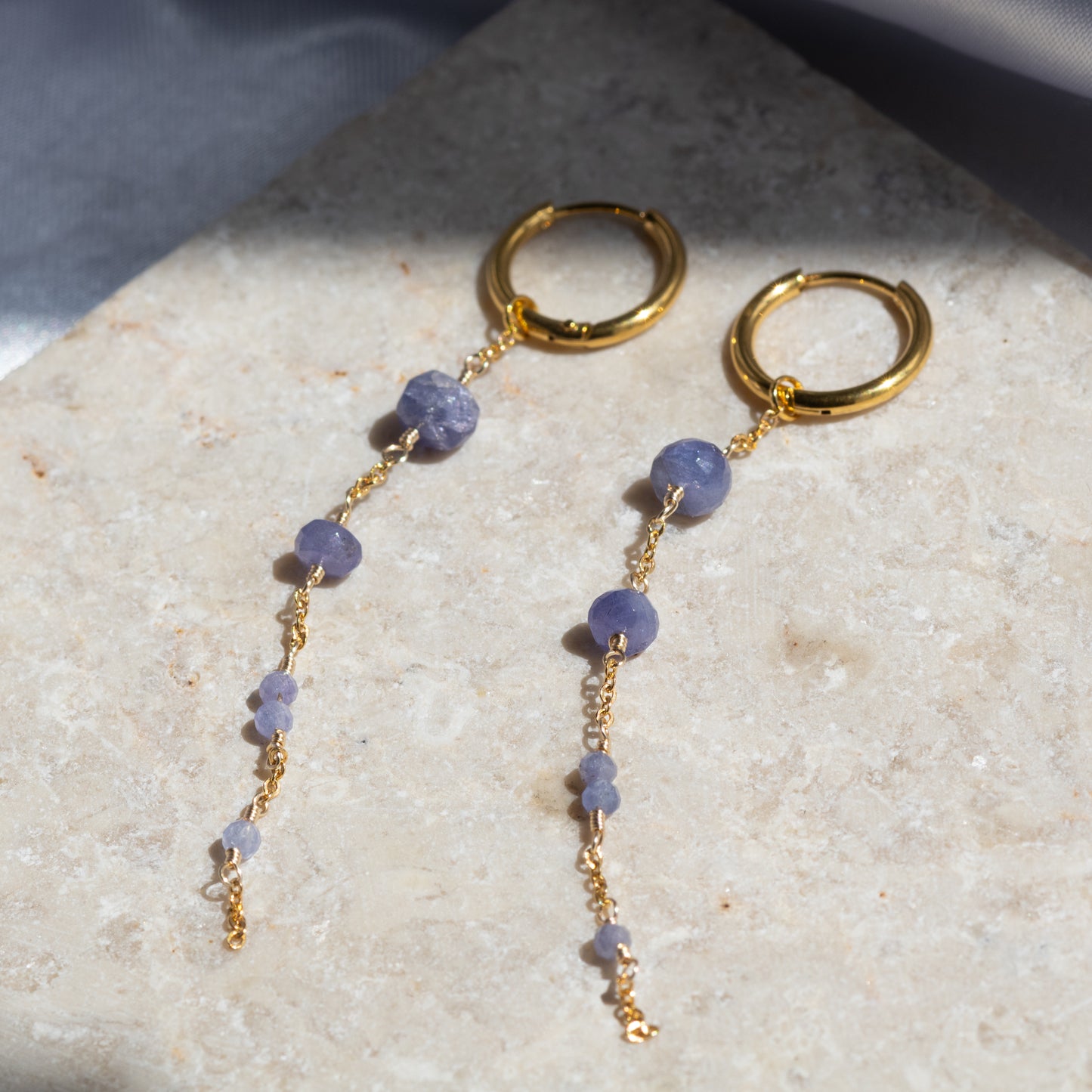 【ピアス／イヤリング】 天然タンザナイト ステーションピアス
