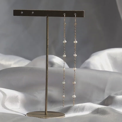 【ピアス／イヤリング】淡水パール ステーションピアス