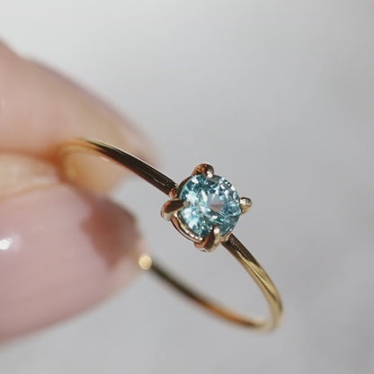 【Holiday collection】天然ブルージルコン ラウンドリング（Silver925 18kgp）