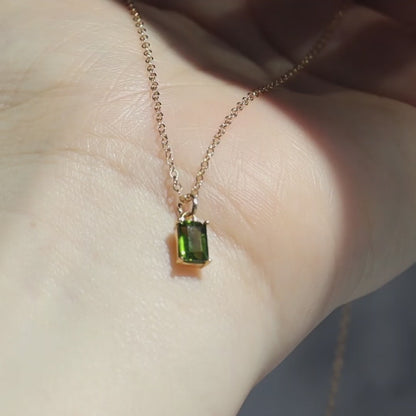 【上品】宝石質AAAクロムダイオプサイド レクタングルネックレス（14kgf）