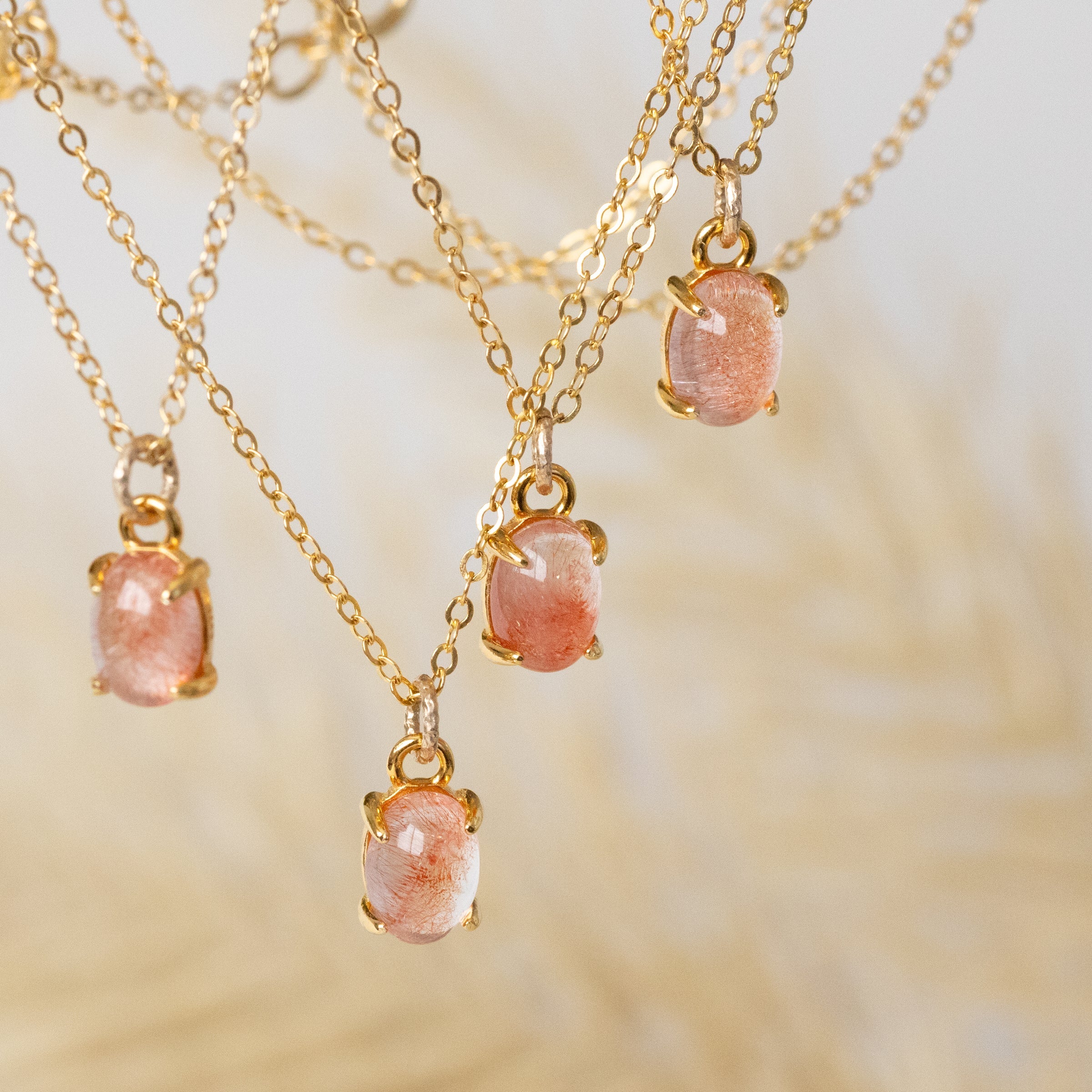 ストロベリークォーツ　14kgf 秋彩のブレスレット」ルビーxストロベリークォーツxロードライト