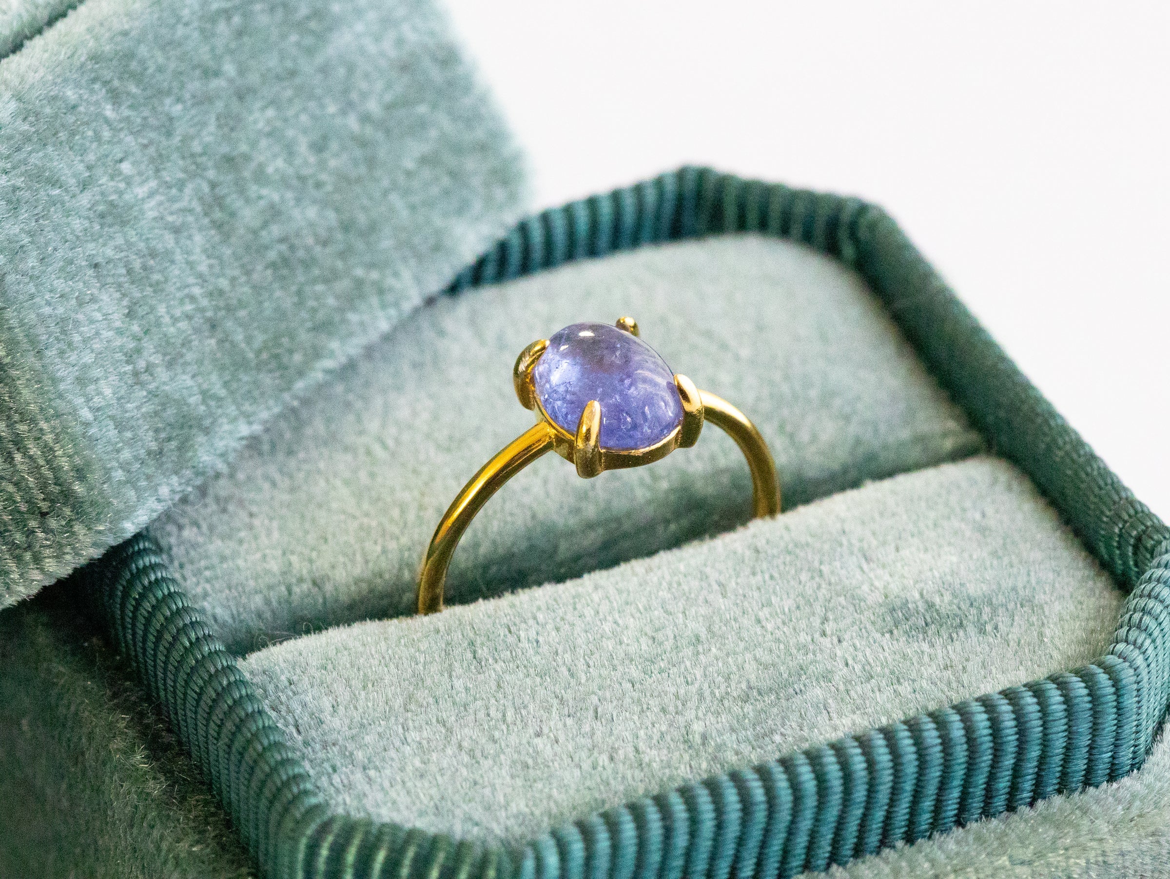 Silver925製18kgpリング】宝石質 タンザナイト – Stream Jewelry